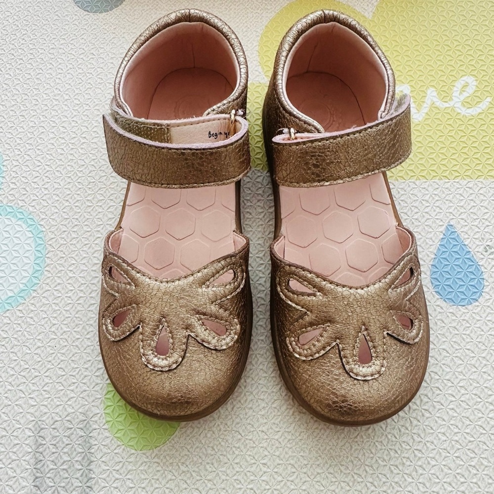 Livie & Luca Metallic Rose Petal 2.0 Sandals
